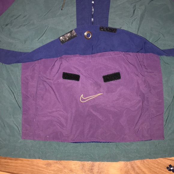 VINTAGE NIKE WINDBREAKER - Picture 5 of 8